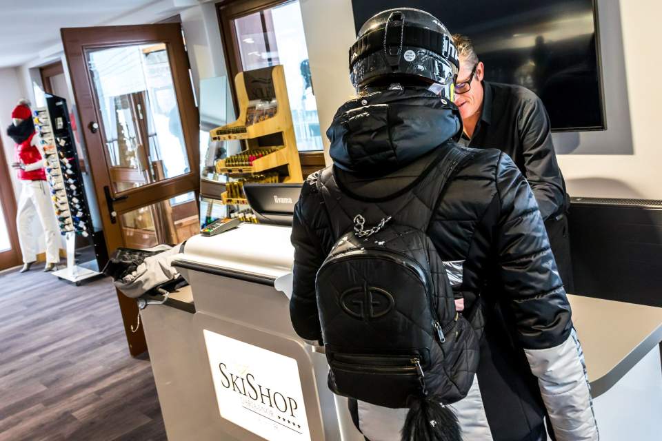 ski_shop_daria